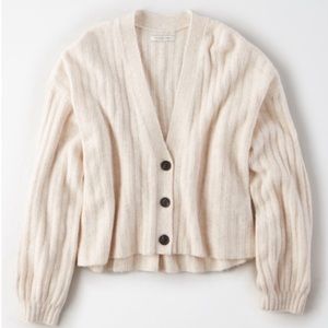 American Eagle Ribbed Cropped Puff 